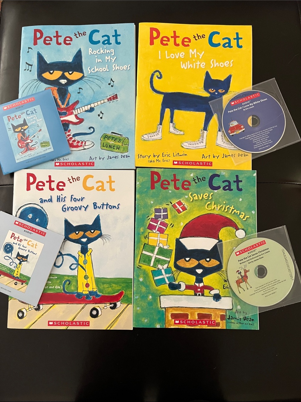 Scholastic Pete the Cat Kids Book Set  with audio dvds(4)